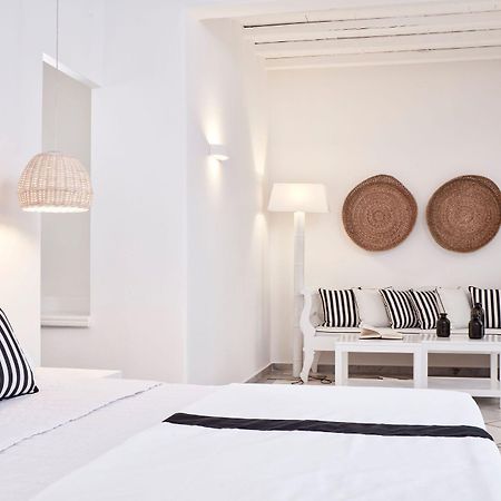 Mr. And Mrs. White Paros - Small Luxury Hotels Of The World Exterior foto